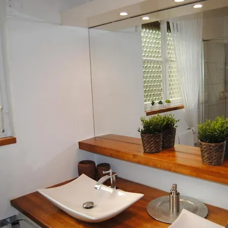 Exklusive Am Wald Mit Garten, Waldzugang Und Sauna Villa *