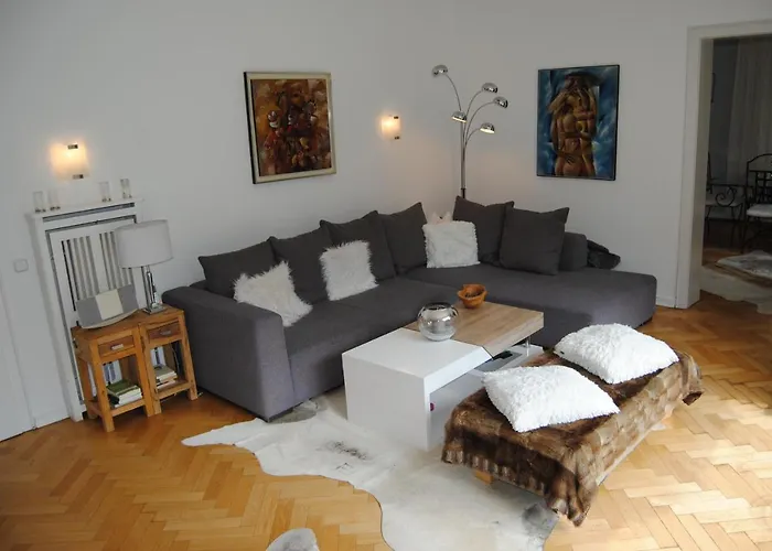 Exklusive Am Wald Mit Garten, Waldzugang Und Sauna Solingen