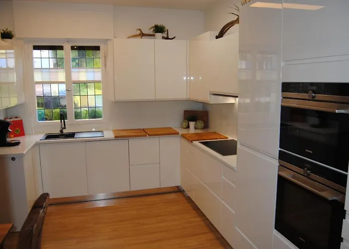 Exklusive Am Wald Mit Garten, Waldzugang Und Sauna * Solingen