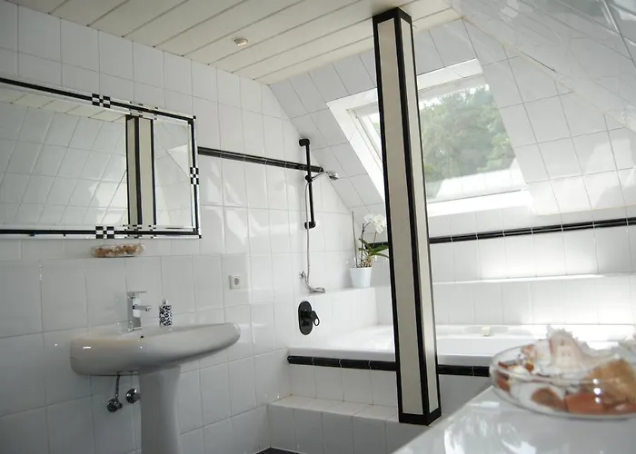 Villa Exklusive Am Wald Mit Garten, Waldzugang Und Sauna *